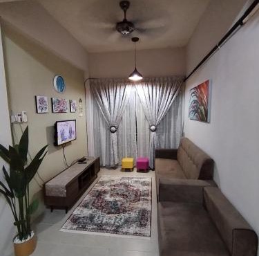 Serra Homestay at Apartment Bukit Permata, Lumut
