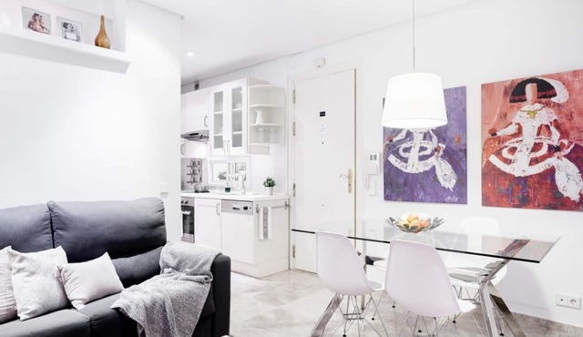 Serrano apartment