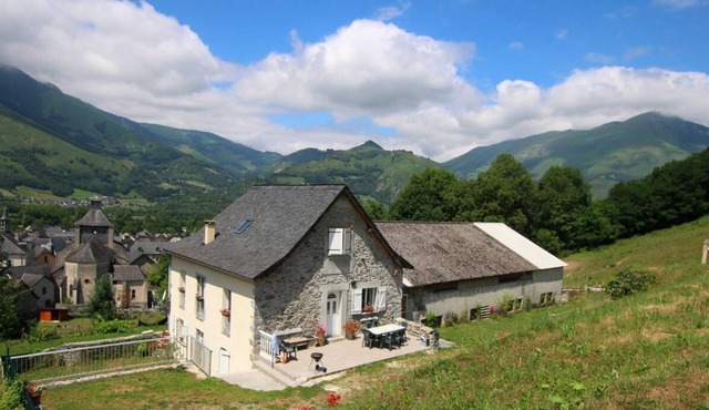 SERRES - ACCOUS - Gîte