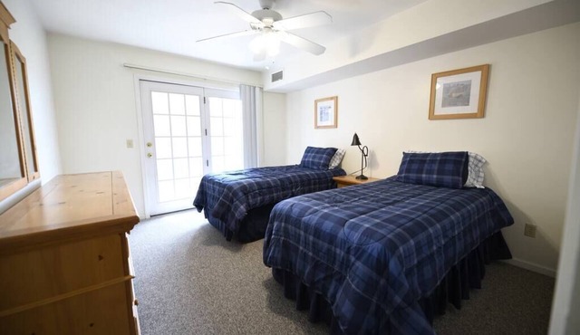 Serviced Oshkosh Residence Near River And Downtown