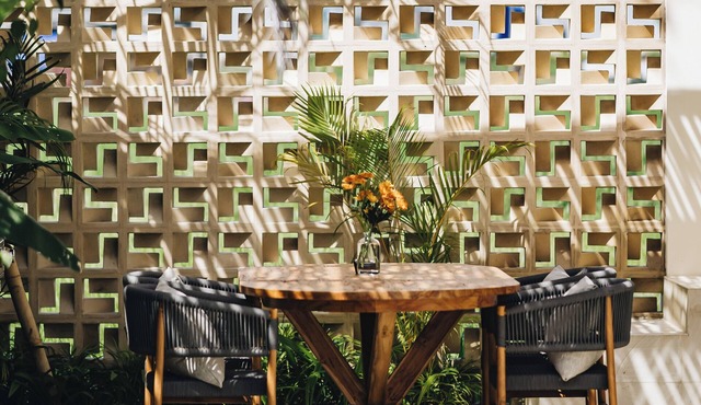 Seseh Rooftop, Patio, Closed LV, 5"Ride Beach, 2BR