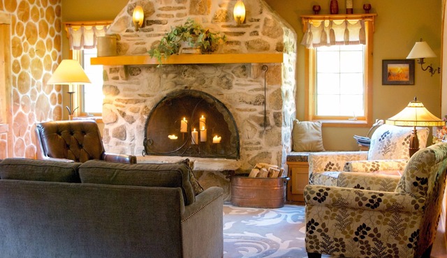 Settlement Courtyard Inn & Lavender Spa