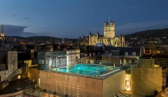 Seven Acres Cottage with Parking