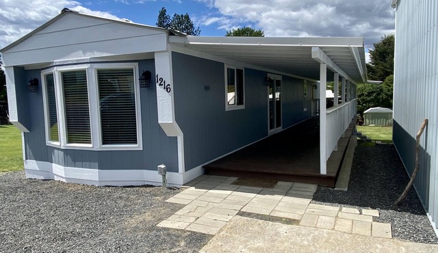 Seven Bays Vacation Rentals Lake Roosevelt