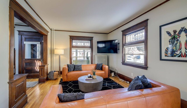 Seven Bedroom Saint Paul Stunner