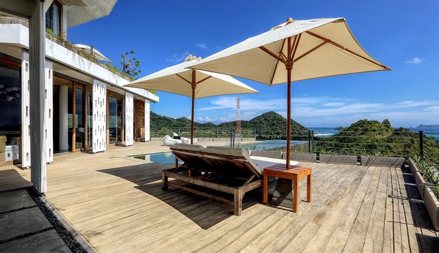 Seven Havens Residence