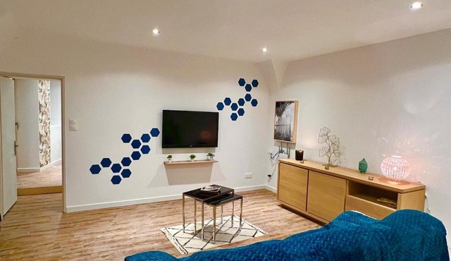 Seven Keys - Enclave du Coiron