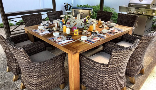 Seven Oaks Bed & Breakfast