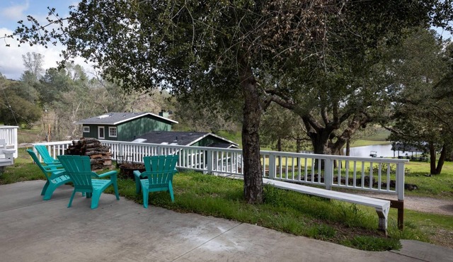 Seven Oaks Ranch Manzanita House