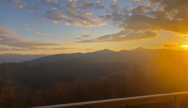 ~ Seven Peaks ~ Views, Peaceful, Private ~