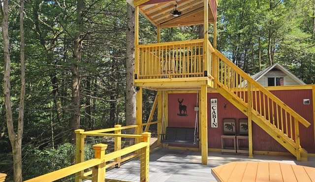 Seven Springs Mountain Tree House, Positioned on a babbling stream. Ski Camp!