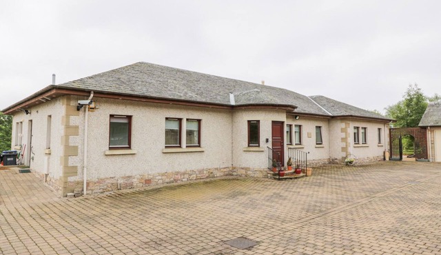 SEVENACRES, family friendly, country holiday cottage in Kelso