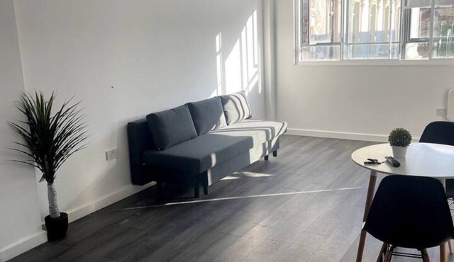 Sevenstay Bold St Apt 9