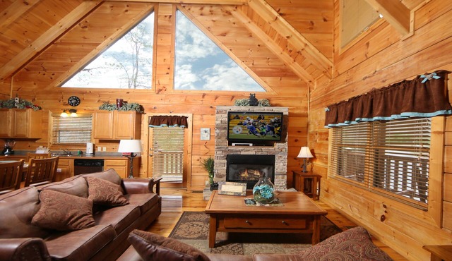 Sevierville 6 - Five Bedroom Villa, Sleeps 14