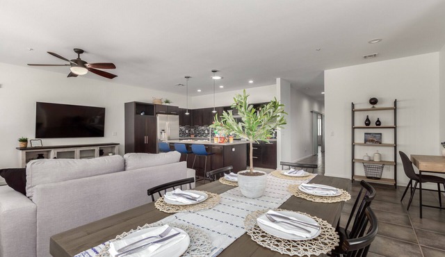 Seville Home w/Heated Pool! 30 Night Min