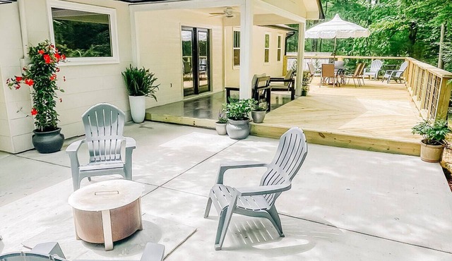 Sewanee home in the heart of central campus!