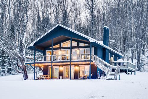 Seymour Lake Across St! Scenic Home with Hot Tub