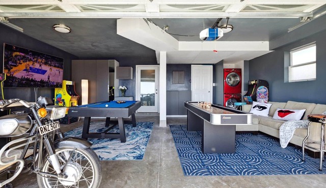 SF Coast Work/Play/Hike + HotTub