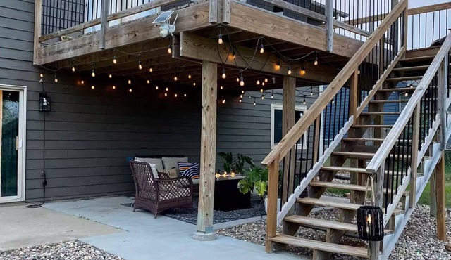SF Social Haus Hot Tub Arcade Fire Pit Fun Sleeps 11 - Downtown & Airport