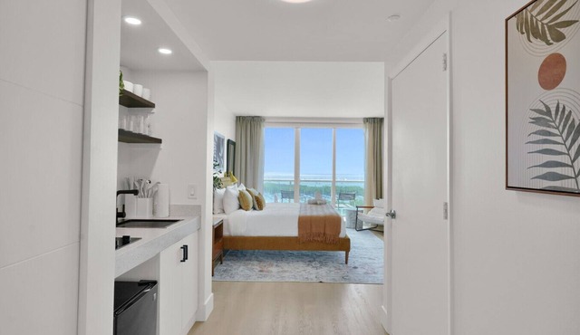 SF Tropical Paradise - Spacious 3/3