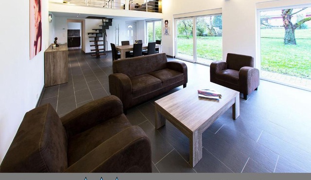 SFK -Maison Moderne-Jardin-Parking-10mn Strasbourg