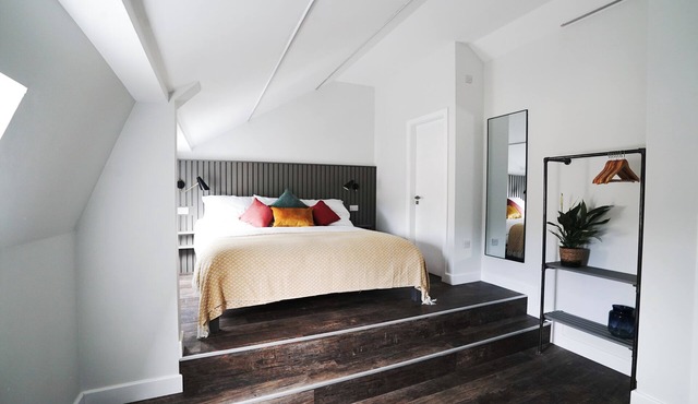 Sgwar-Boutique Rooms