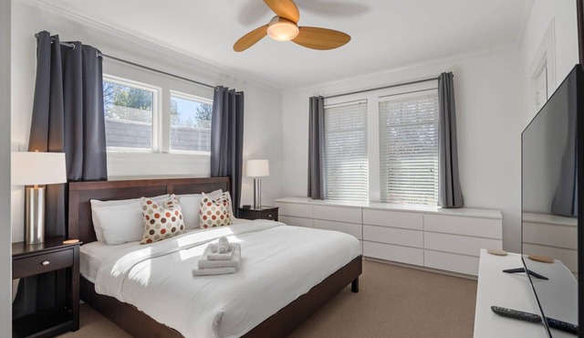 (SH) Rare Serviced 3-BR in Secluded and Peaceful Neighborhood