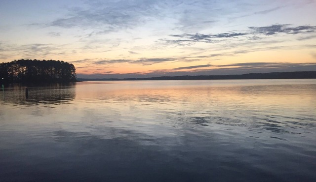"Sha-dieu LLC” TOLEDO BEND LUXURY WATERFRONT HOME, Southend of Texas side