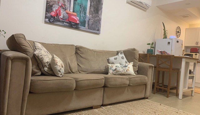 Shabby Chic hideaway-One bedroom apartment. Adelaide/Barossa gateway