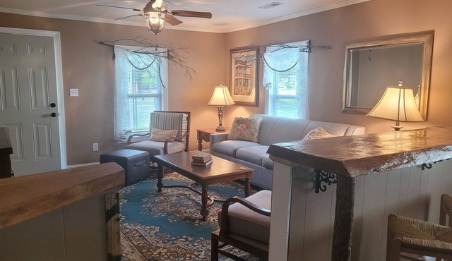 Shade Tree Cottage is a perfect cozy cottage to make you feel right at home.