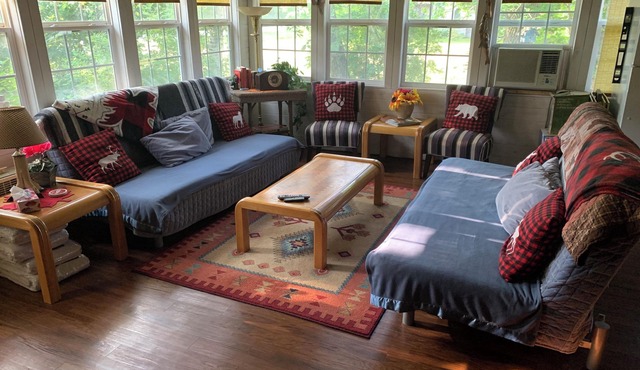 Shades pines cozy cottage