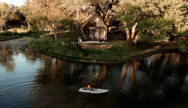 Shadow Bend at Live Oak Lake | Modern Cabin