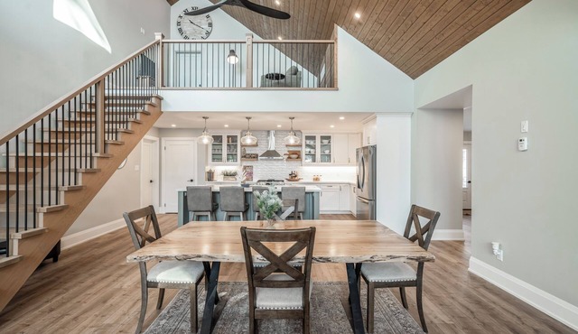 Shadow Creek Luxury Cottage