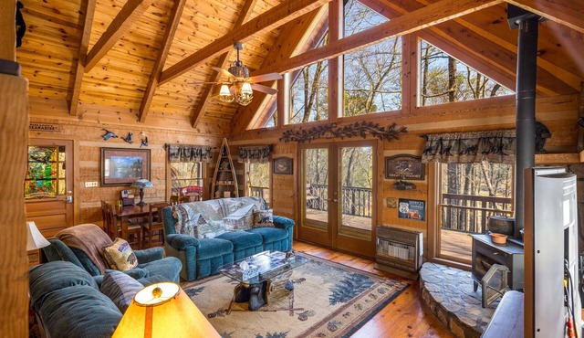 Shadowhoffen at Bearadise - Resort Activities for the Whole Family!