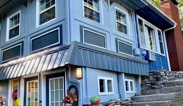 Shady Acre Inn and Suites