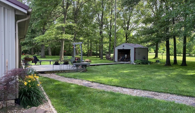 Shady Lakes Escape-w/n minutes from Wineries & Lakes!