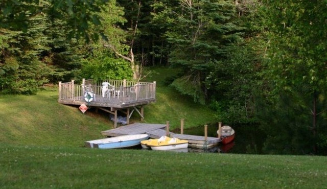 Shady Nook - 2 Bedroom Cottage Forest & Lake PEI Cottages