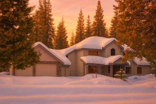 Shady Pines Smores, Stars & Cozy Nights In