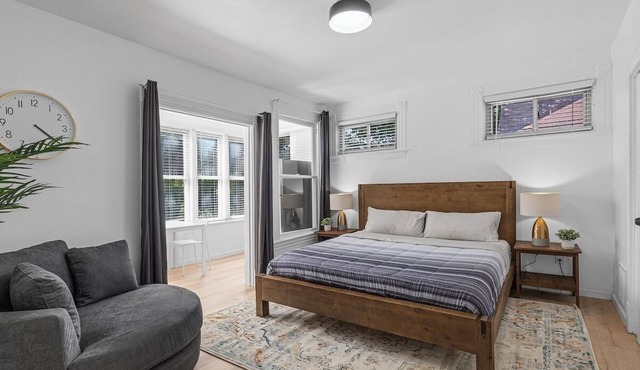 Shadyside/Central @5 Stylish&Bright Studio w/Prkg