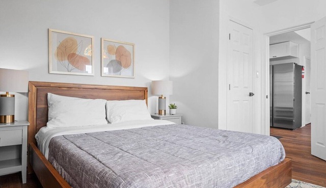 Shadyside/Pittsburgh, Modern & Bright 1 Bedroom with Free Parking