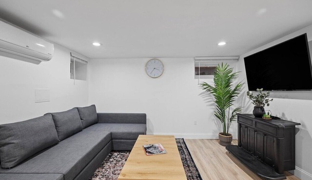 Shadyside/Pittsburgh, Modern & Quiet 1 Bedroom Apartment with Free Parking