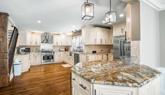 Shaker Prestige - 4,000 sq ft - Calm and Quiet