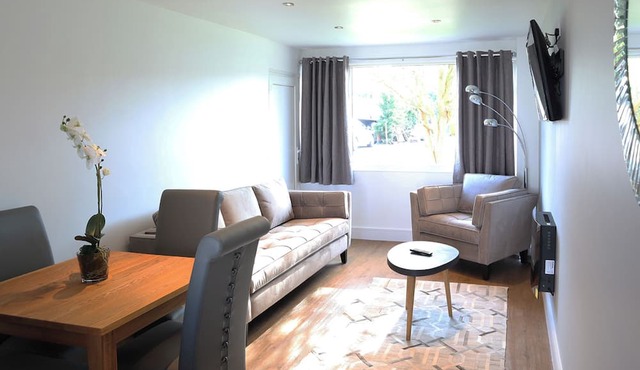 Shakespeare Ground Floor Apartment