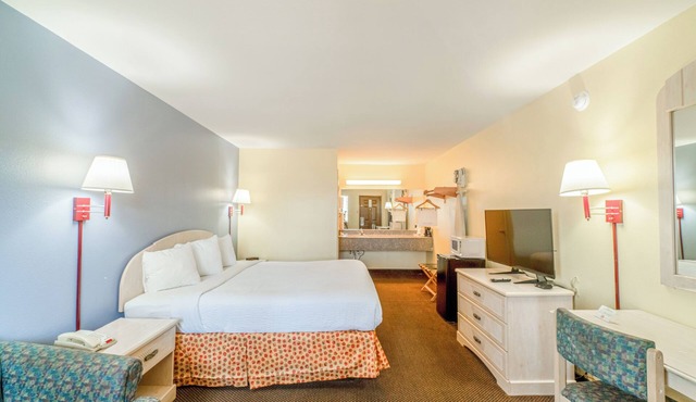 Shale Inn Andrews