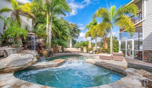 Shangri-La ♛ Private Waterfront Resort Sleeps 30 3 Acres Mega Pool Game House