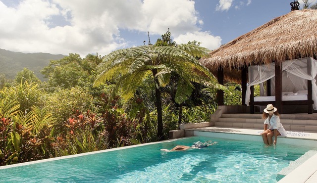 Shangri-La - Stunning mountain views