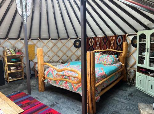 Shanti Yurt in Bragg Creek