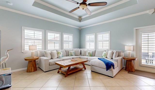 Shared Pool, Pet Friendly, Golf Cart Access