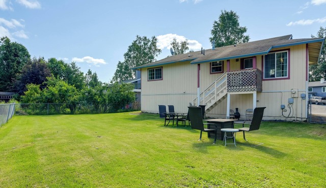 Shared Yard + Fire Pit: Airy Anchorage Apt!