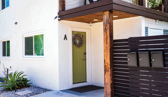 Shares Courtyard Luxury Apt A, Shares Courtyard Luxury Apt A